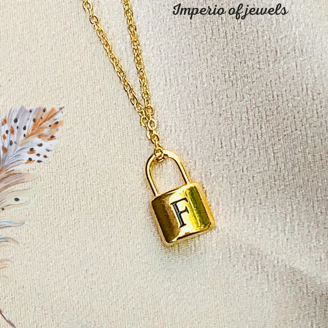 Initial letter necklace gold chain lock#-02254SSN-22