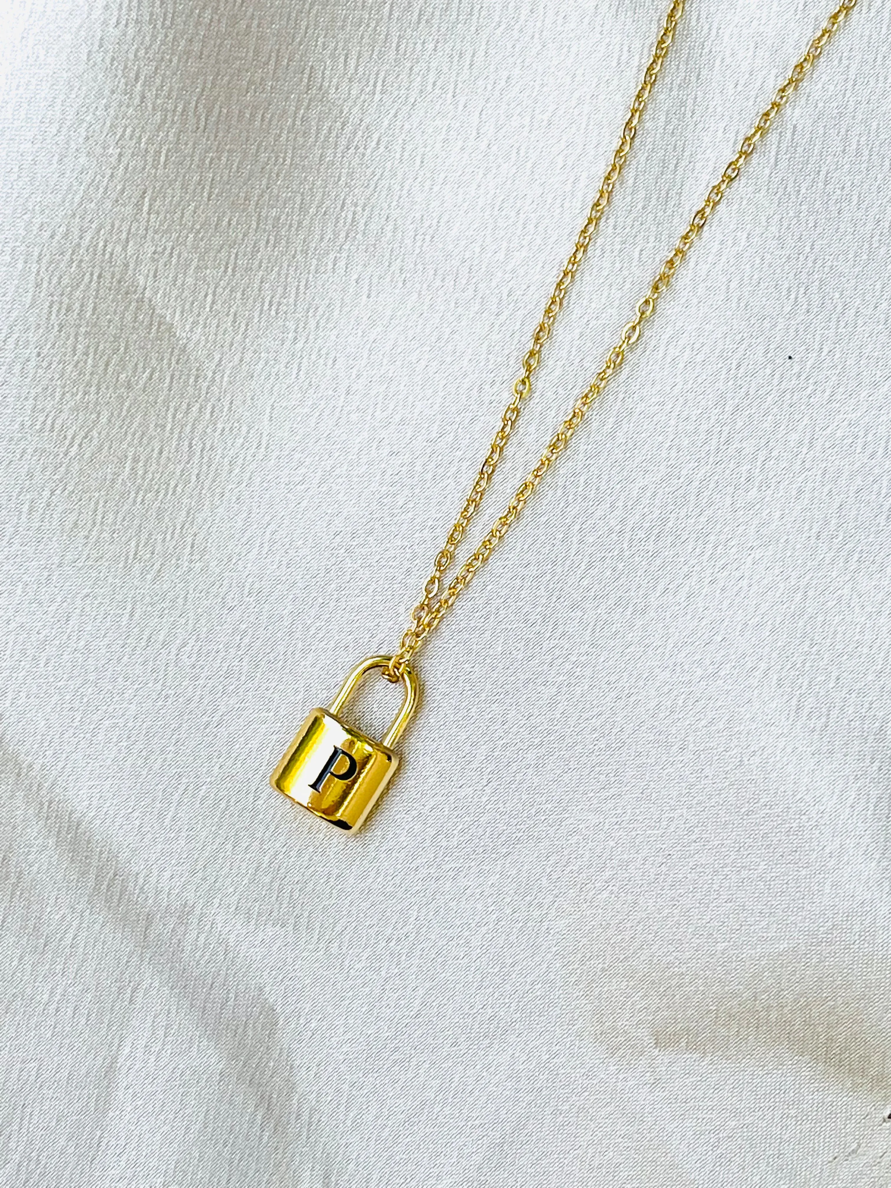 Initial letter necklaces,gold chain lock #-01264SSN-12