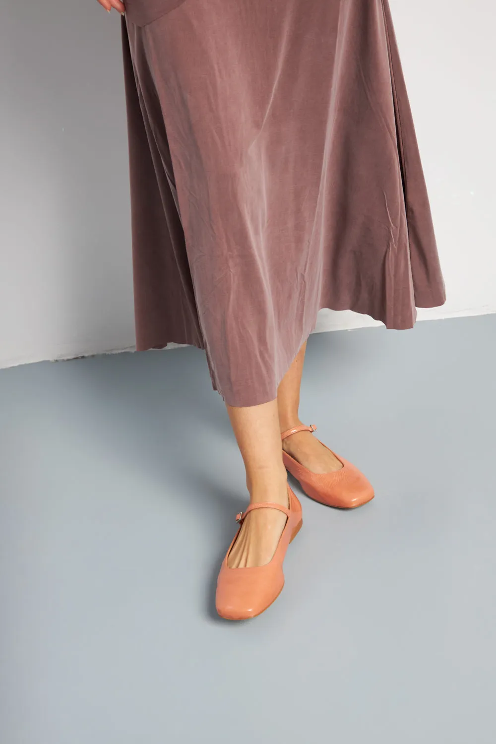 Julieta Mary Janes in Blush-coloured Patent Leather