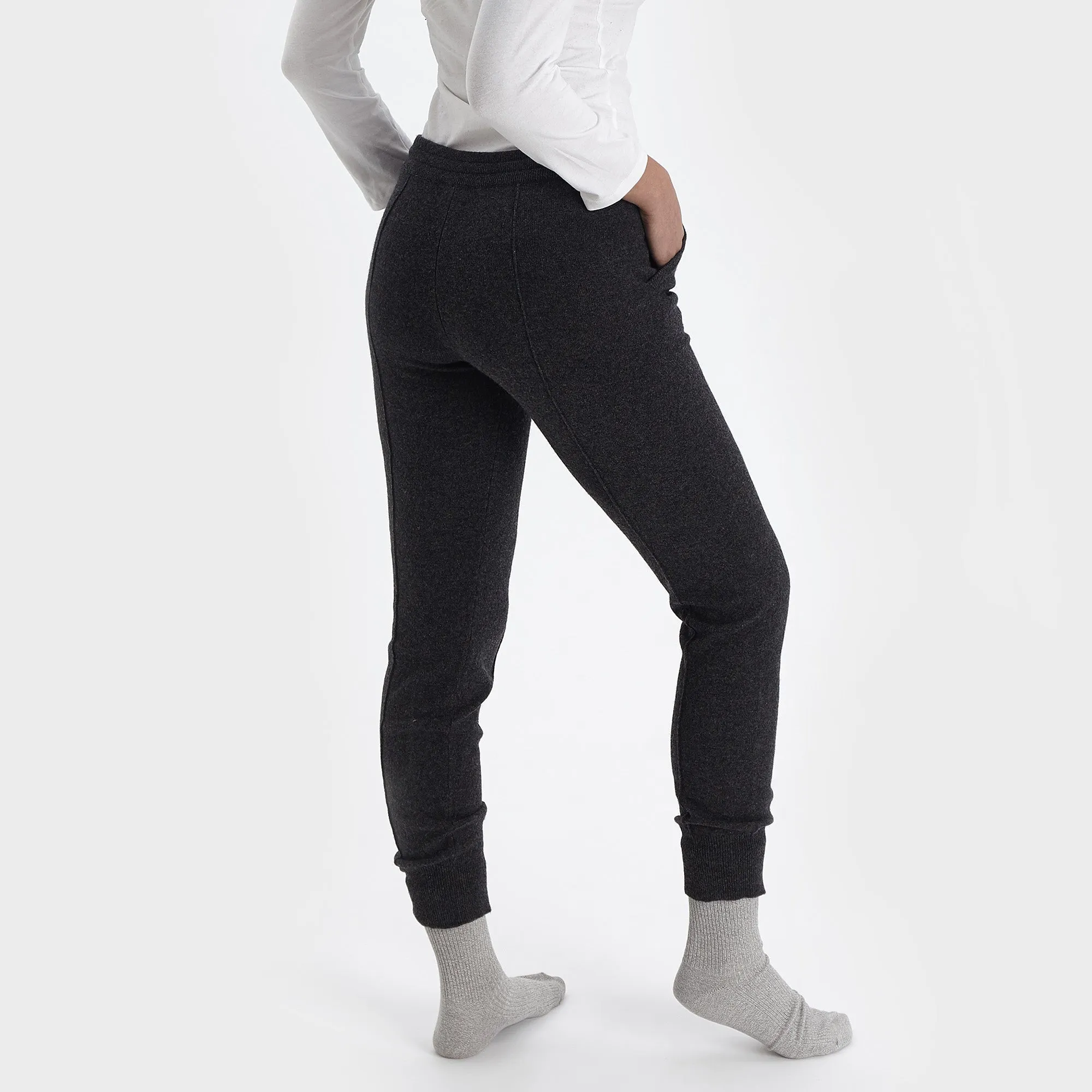 Nora Cashmere Joggers [Charcoal]